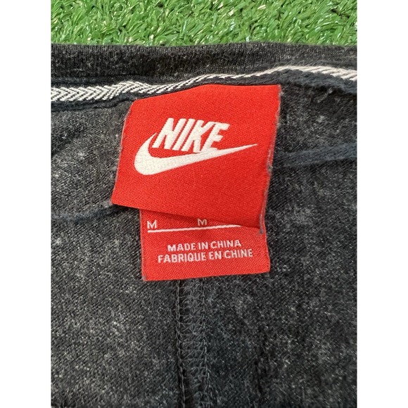 Nike‎ Women's Gray Cropped Athletic Gym Workout Sweatshirt Womens Size MD - Picture 3 of 5